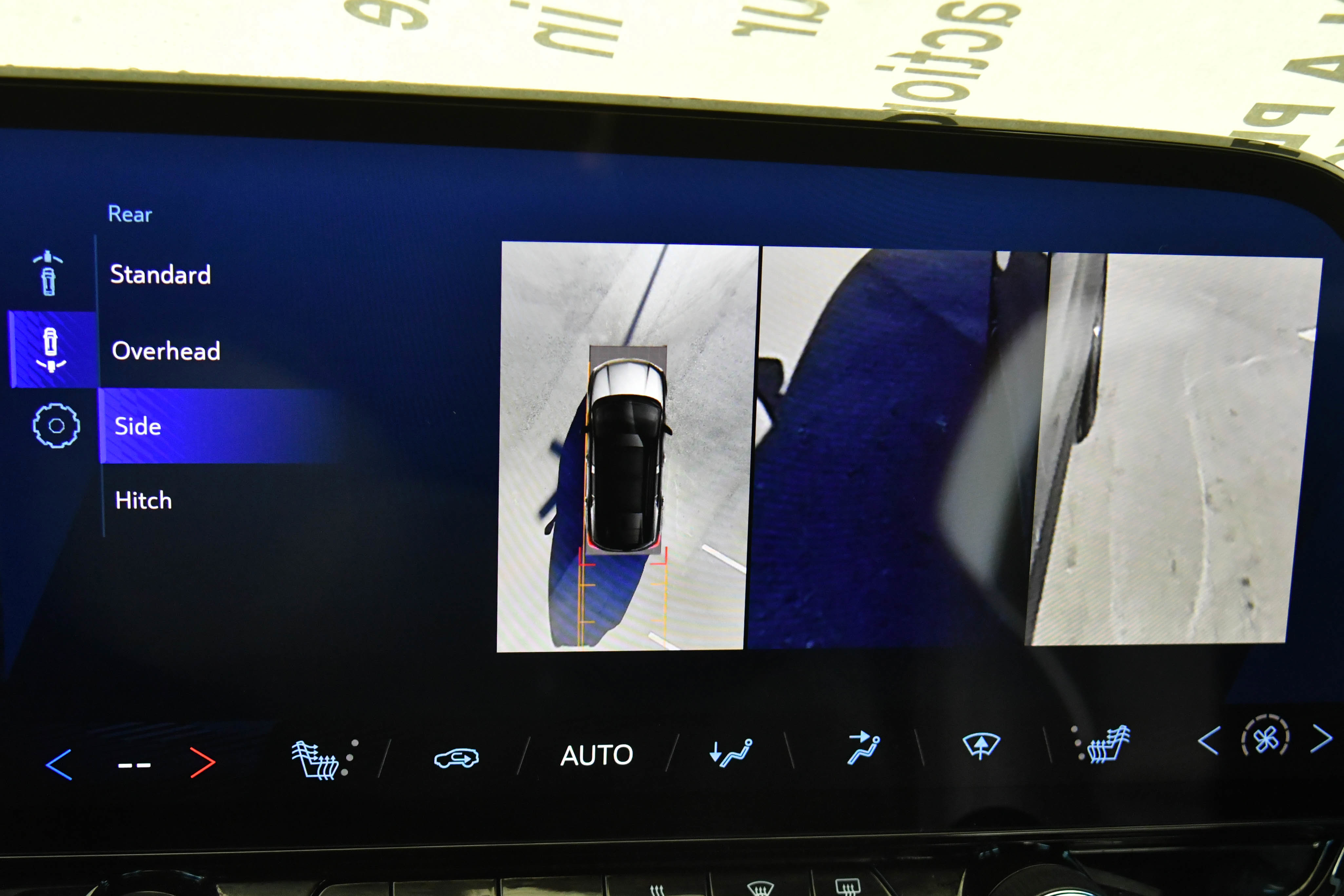 Used 2024 Chevrolet Blazer EV LT image 21