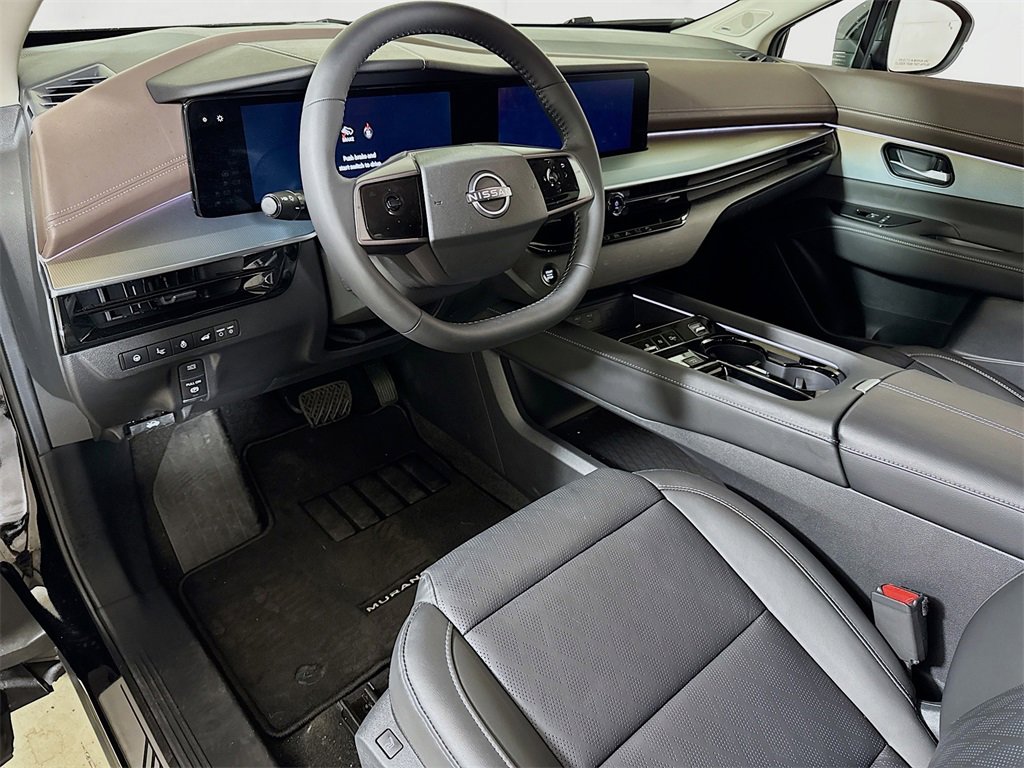 Used 2025 Nissan Murano Platinum w/ Cargo Package image 7