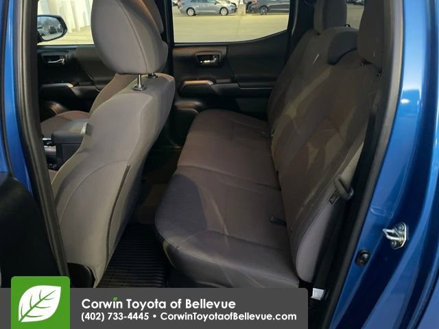 Used 2017 Toyota Tacoma TRD Off-Road image 23