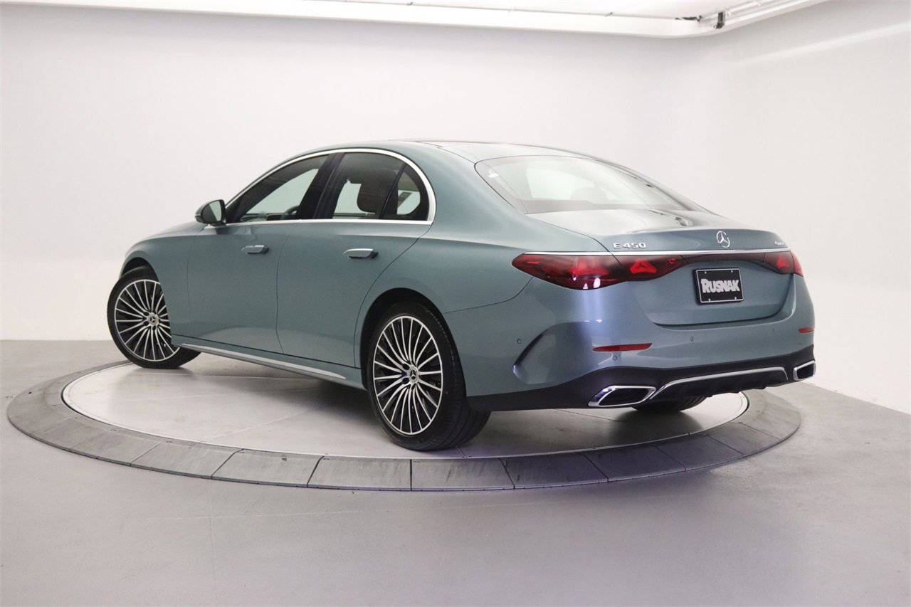 New 2026 Mercedes-Benz E 450 4MATIC Sedan image 2