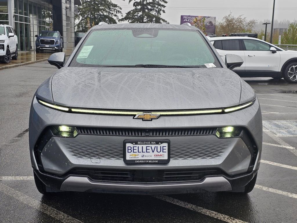 Used 2026 Chevrolet Equinox EV LT w/ Convenience Package II AWD/4WD image 8