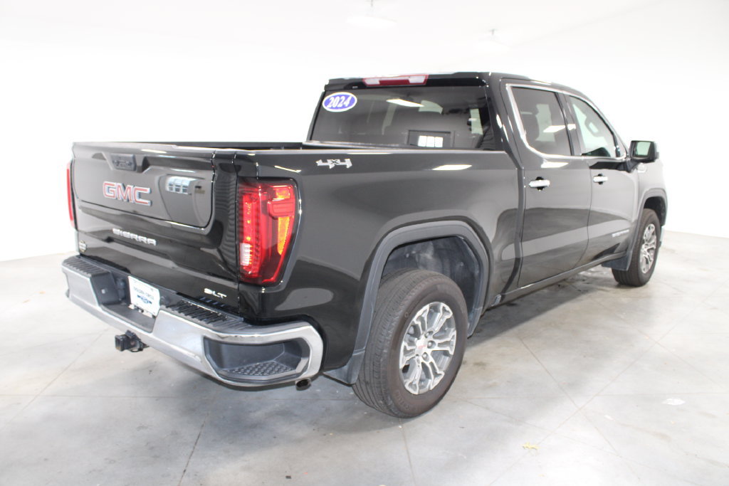 Used 2024 GMC Sierra 1500 SLT AWD/4WD image 9