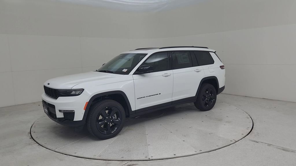 New 2025 Jeep Grand Cherokee L Limited w/ Luxury Tech Group II image 7
