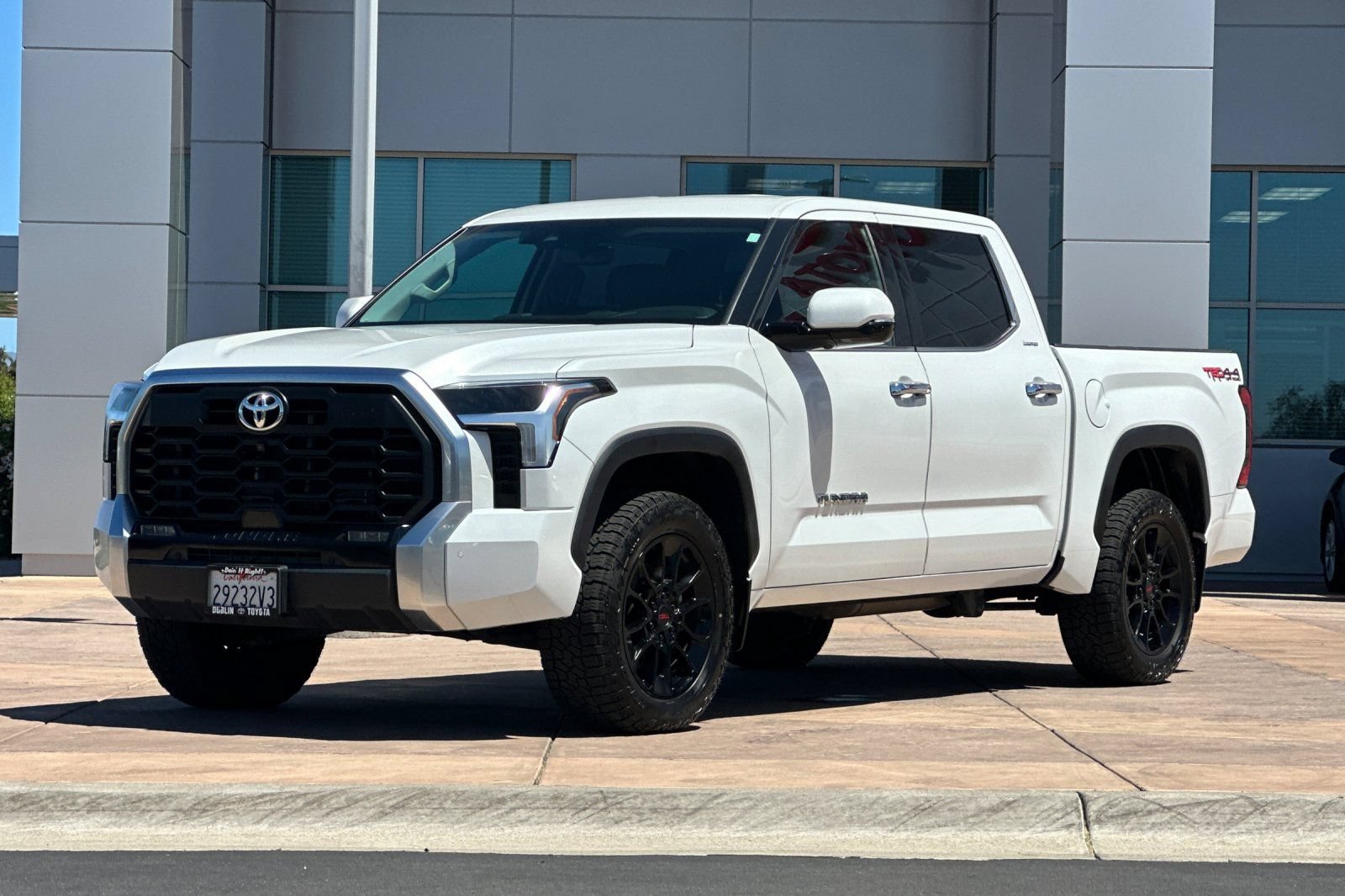 Used 2023 Toyota Tundra Limited w/ TRD Off-Road Package AWD/4WD image 8