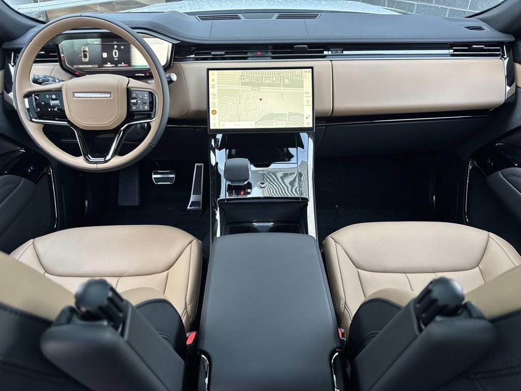New 2026 Land Rover Range Rover Sport Dynamic SE AWD/4WD image 18