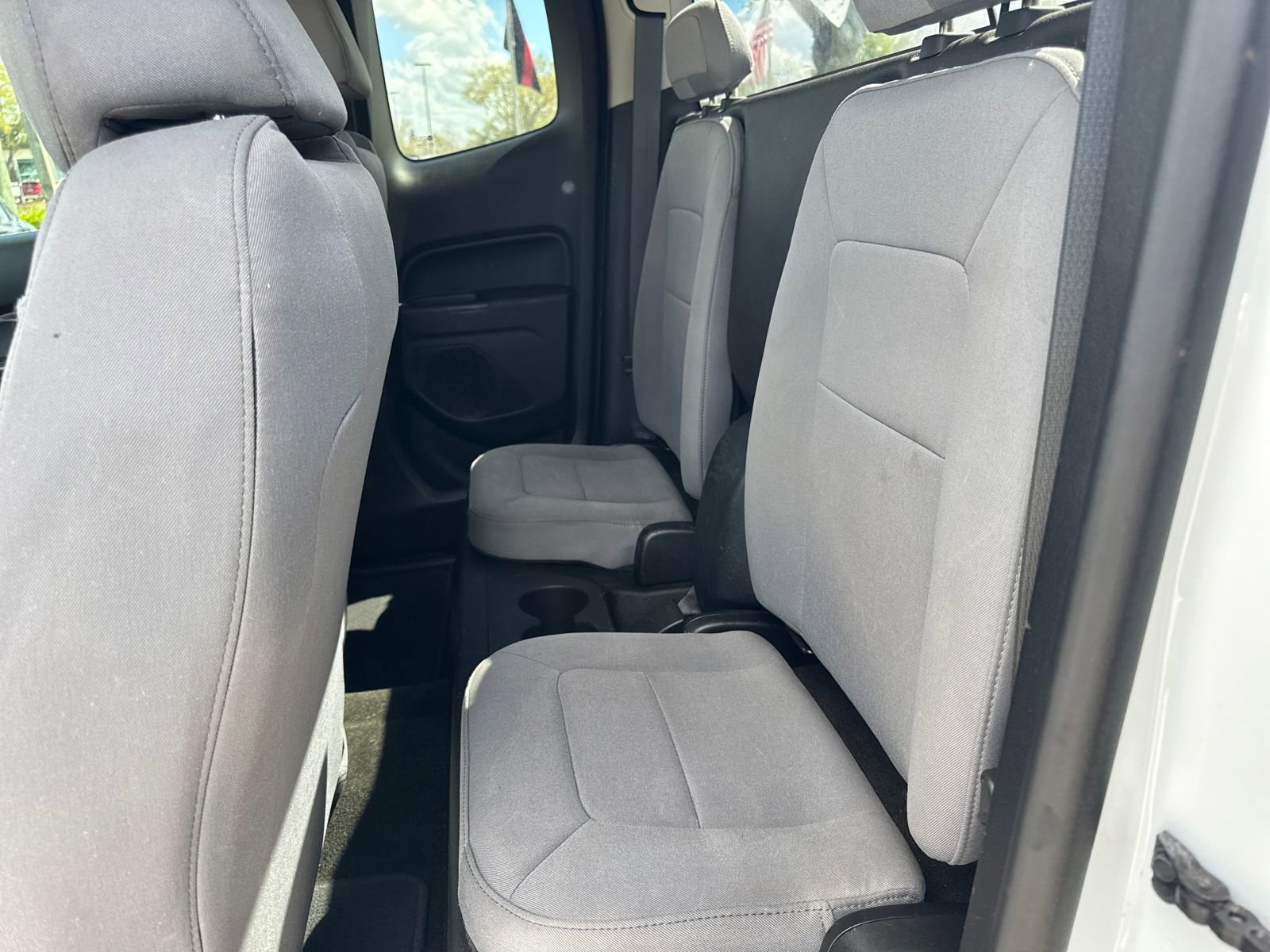 Used 2017 Chevrolet Colorado W/T image 24