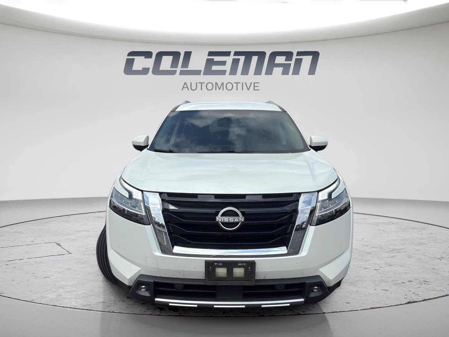 Used 2022 Nissan Pathfinder SL AWD/4WD image 8