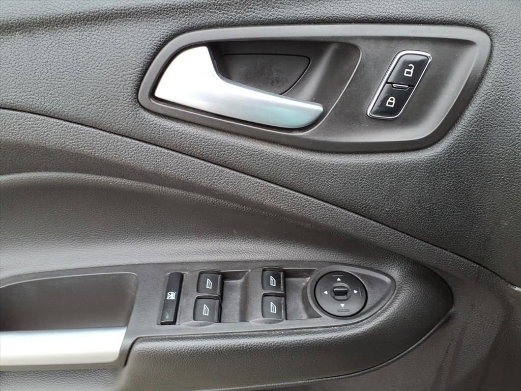 Used 2013 Ford Escape SE image 13