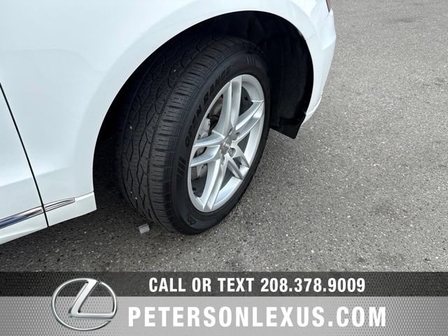 Used 2017 Audi Q5 2.0T Premium Plus w/ Technology Package AWD/4WD image 11
