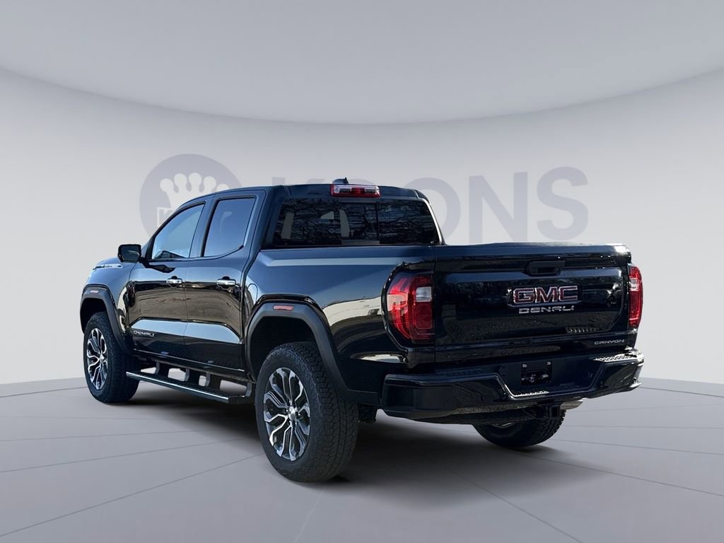 New 2026 GMC Canyon Denali image 4