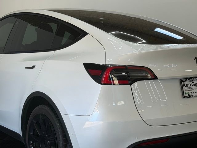 Used 2020 Tesla Model Y Long Range AWD/4WD image 7