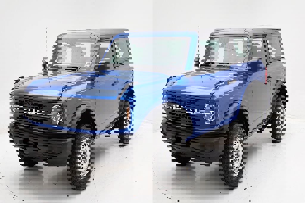 New 2025 Ford Bronco 2-Door image 5