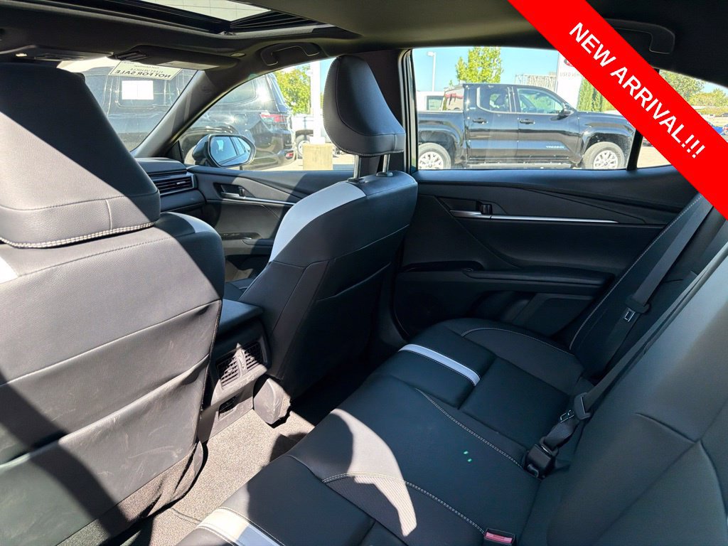 Used 2026 Toyota Camry SE w/ Multimedia Upgrade Package AWD/4WD image 8