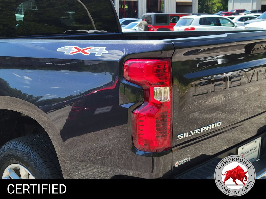 Used 2022 Chevrolet Silverado 1500 LT AWD/4WD image 13