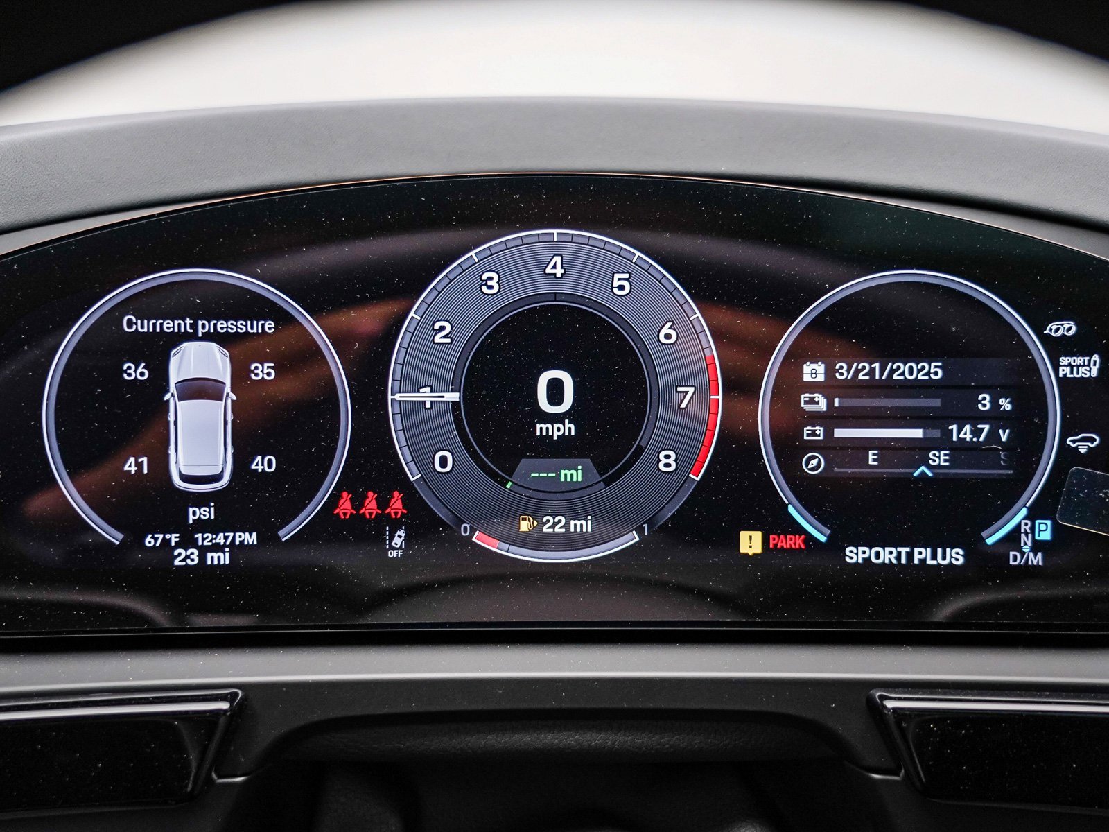 Certified 2025 Porsche Cayenne E-Hybrid image 29