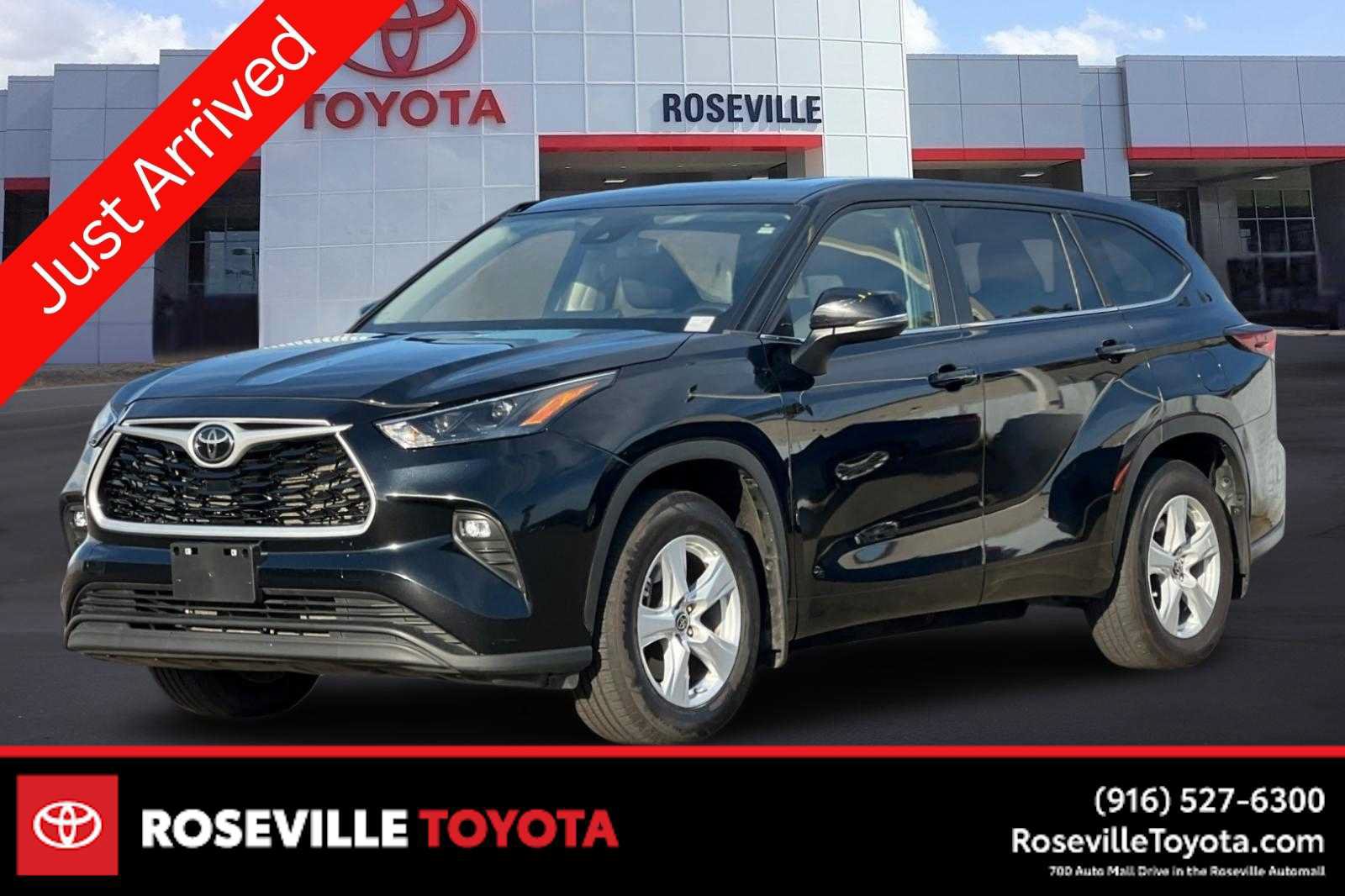 Used 2024 Toyota Highlander LE