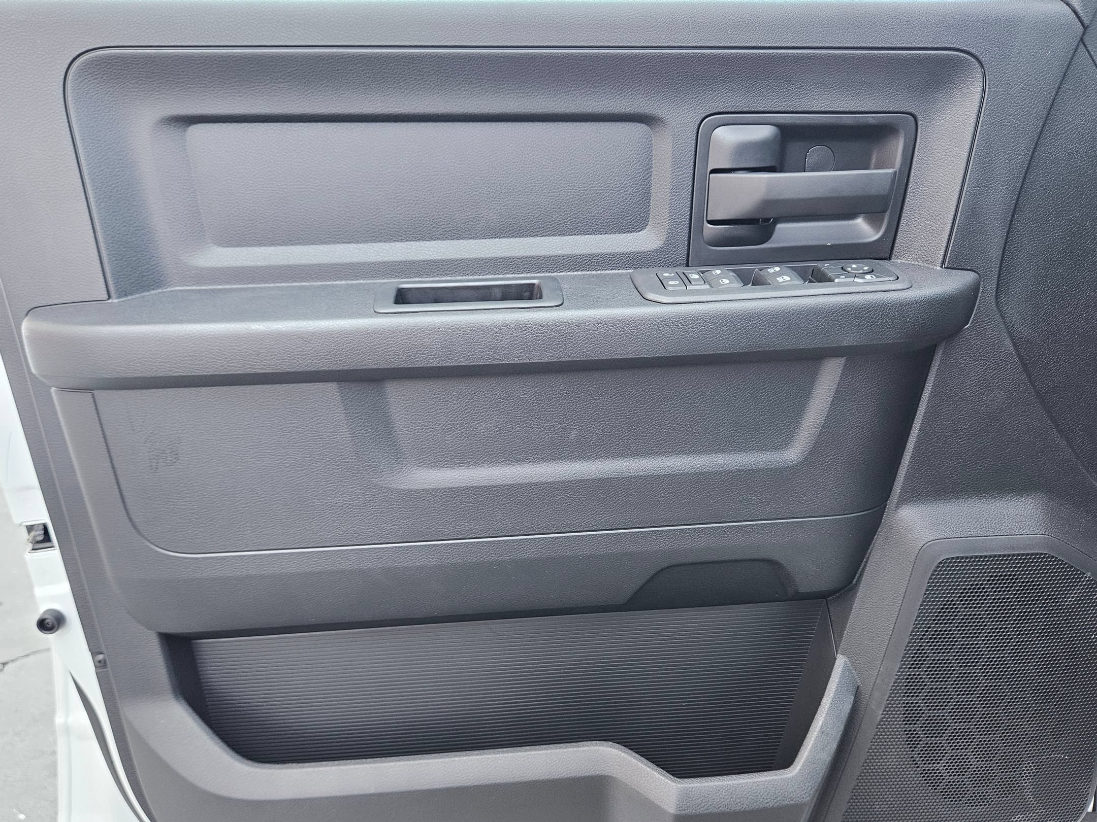 New 2026 RAM 3500 Tradesman AWD/4WD image 16