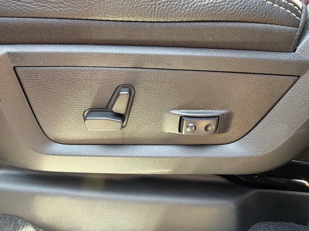 New 2026 RAM 2500 Limited AWD/4WD image 16