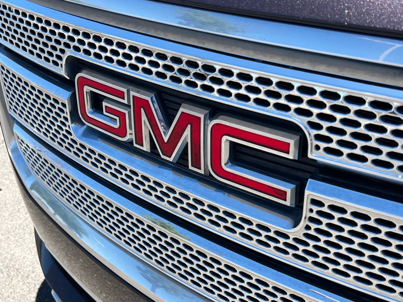 Used 2015 GMC Acadia Denali FWD image 23