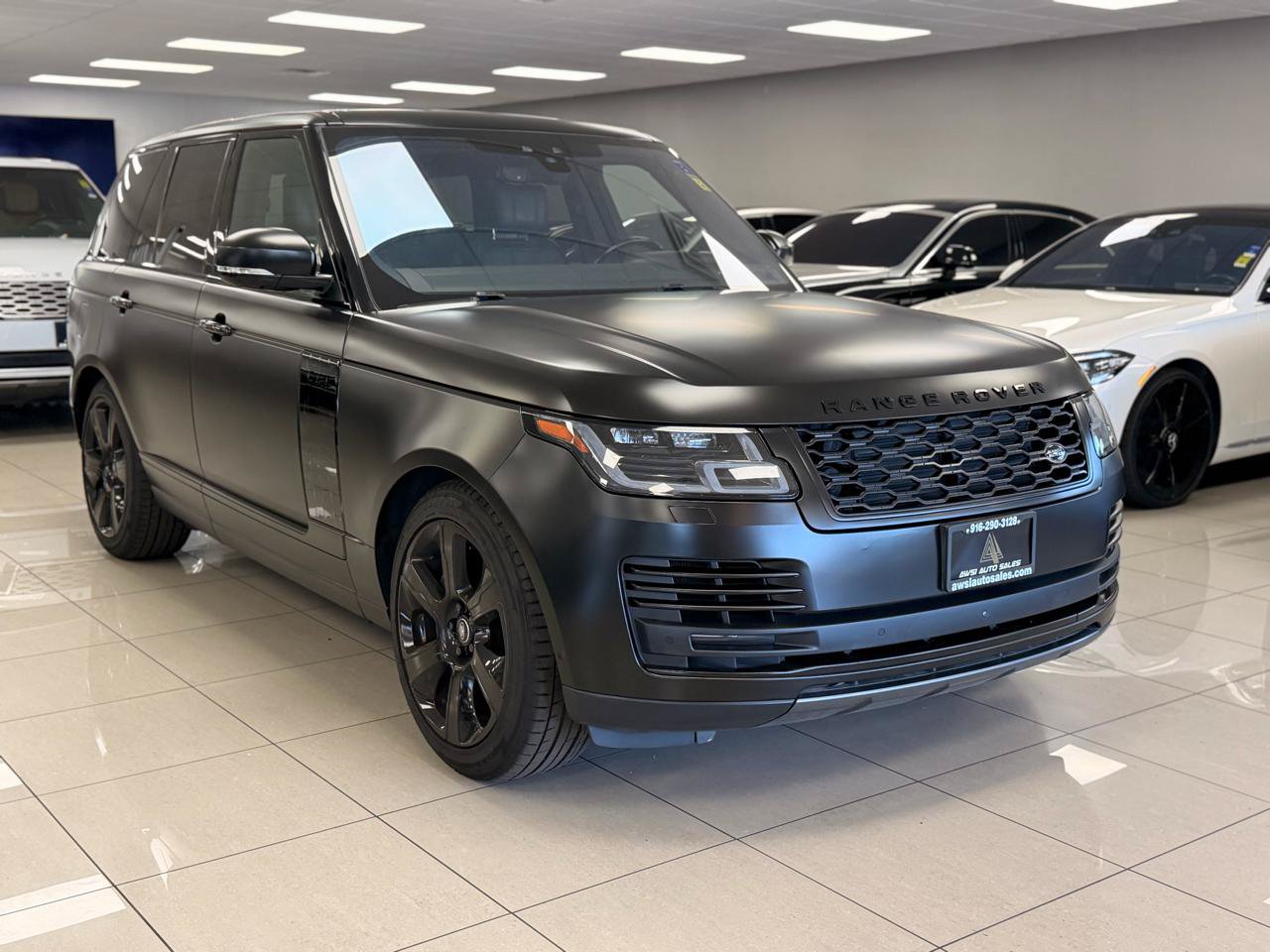 Used 2019 Land Rover Range Rover HSE AWD/4WD image 11