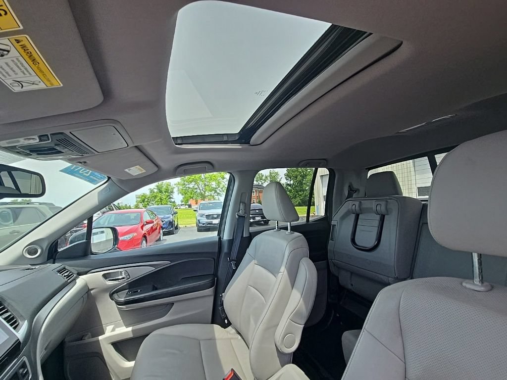 Used 2019 Honda Ridgeline RTL-T image 16