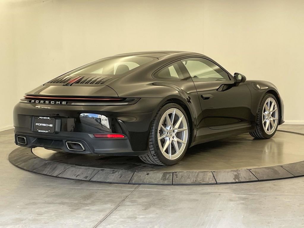 Certified 2025 Porsche 911 Carrera image 7