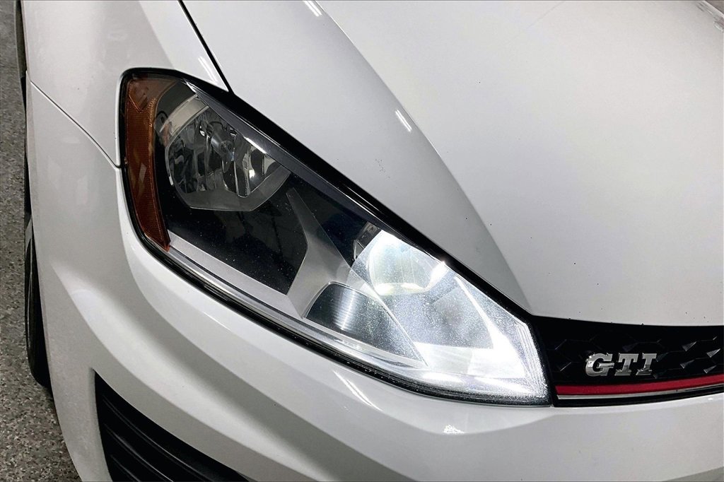 Used 2017 Volkswagen GTI S image 29