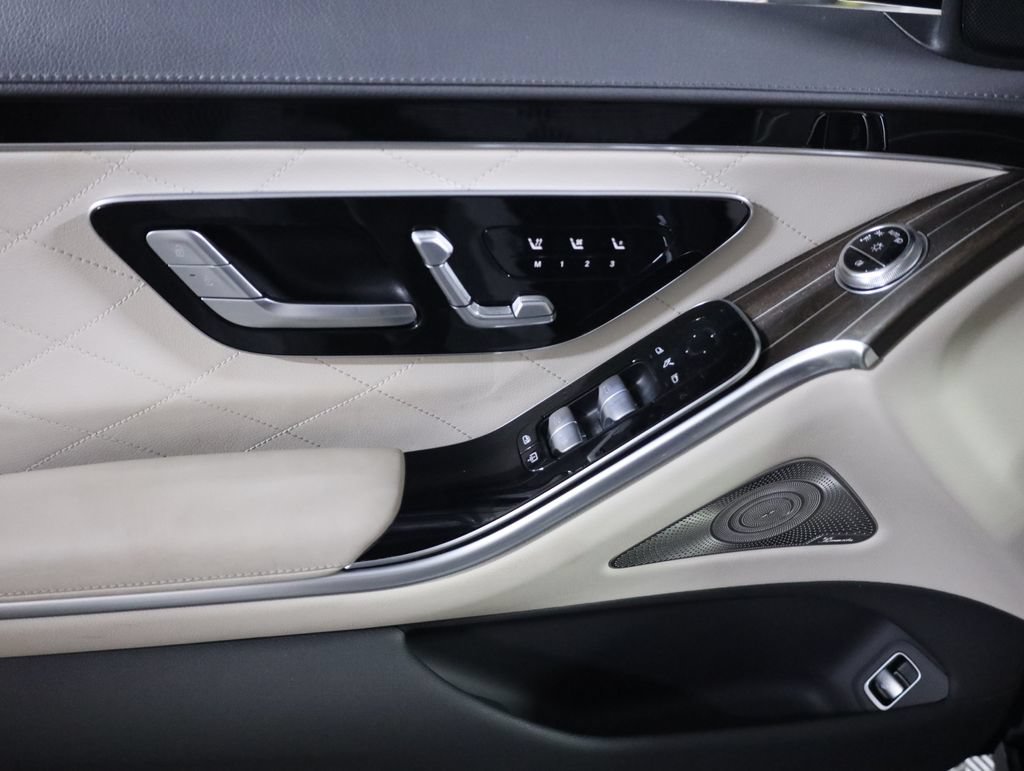 Certified 2023 Mercedes-Benz S 580e 4MATIC Sedan image 10