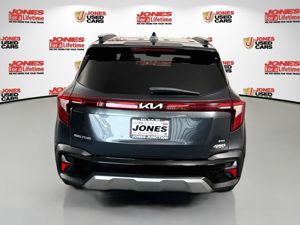 Used 2024 Kia Seltos EX AWD/4WD image 17