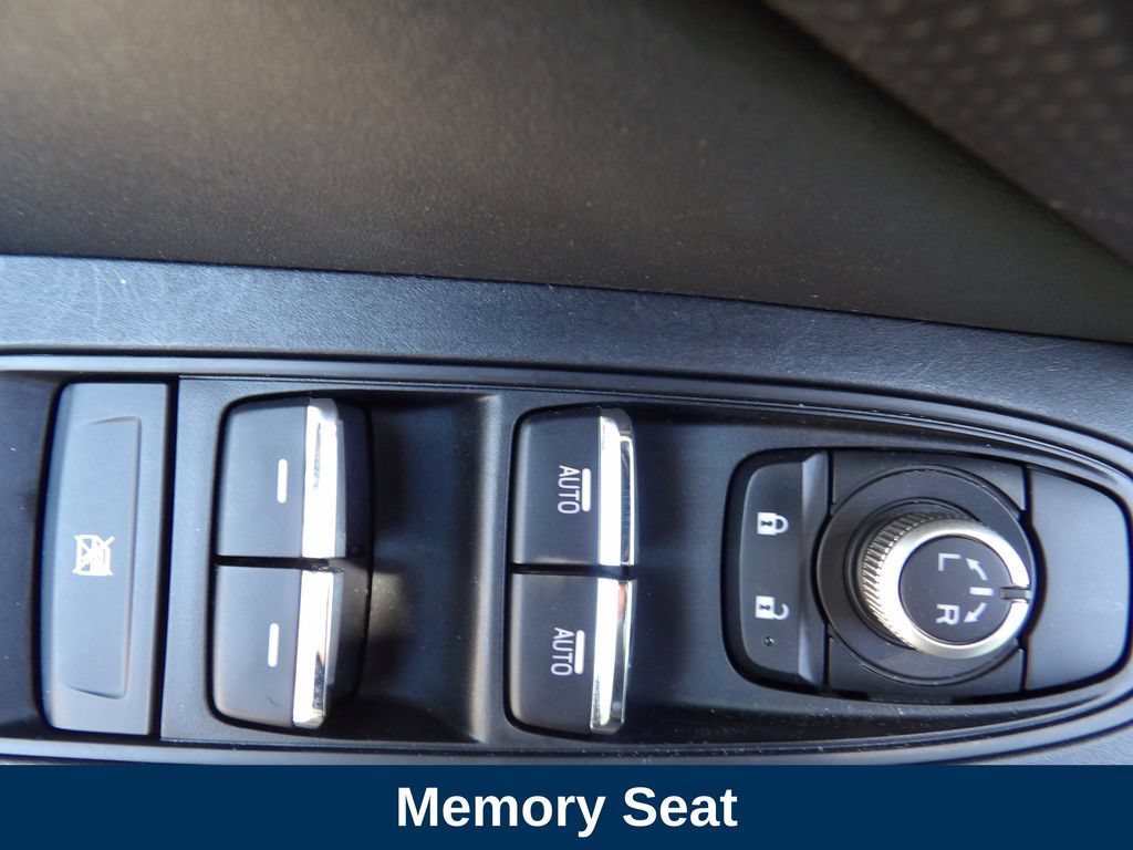 Used 2023 Subaru Forester Touring AWD/4WD image 11