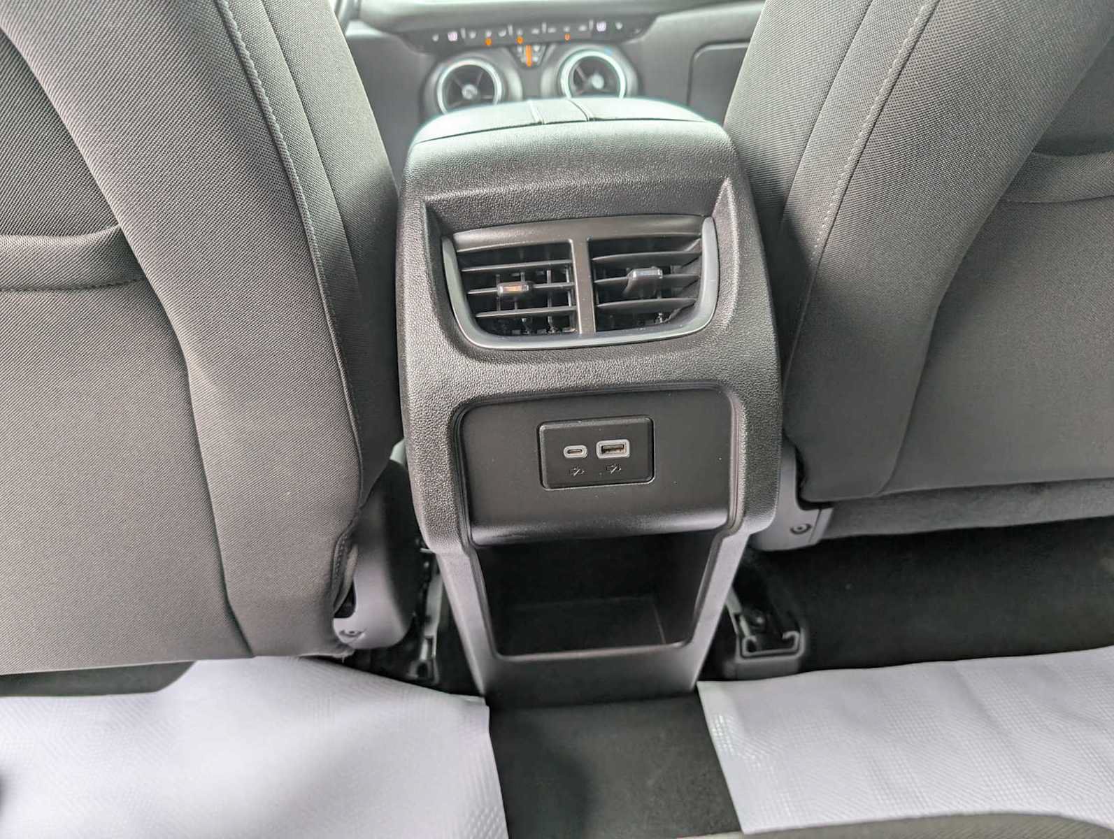 Used 2019 Chevrolet Blazer LT AWD/4WD image 20