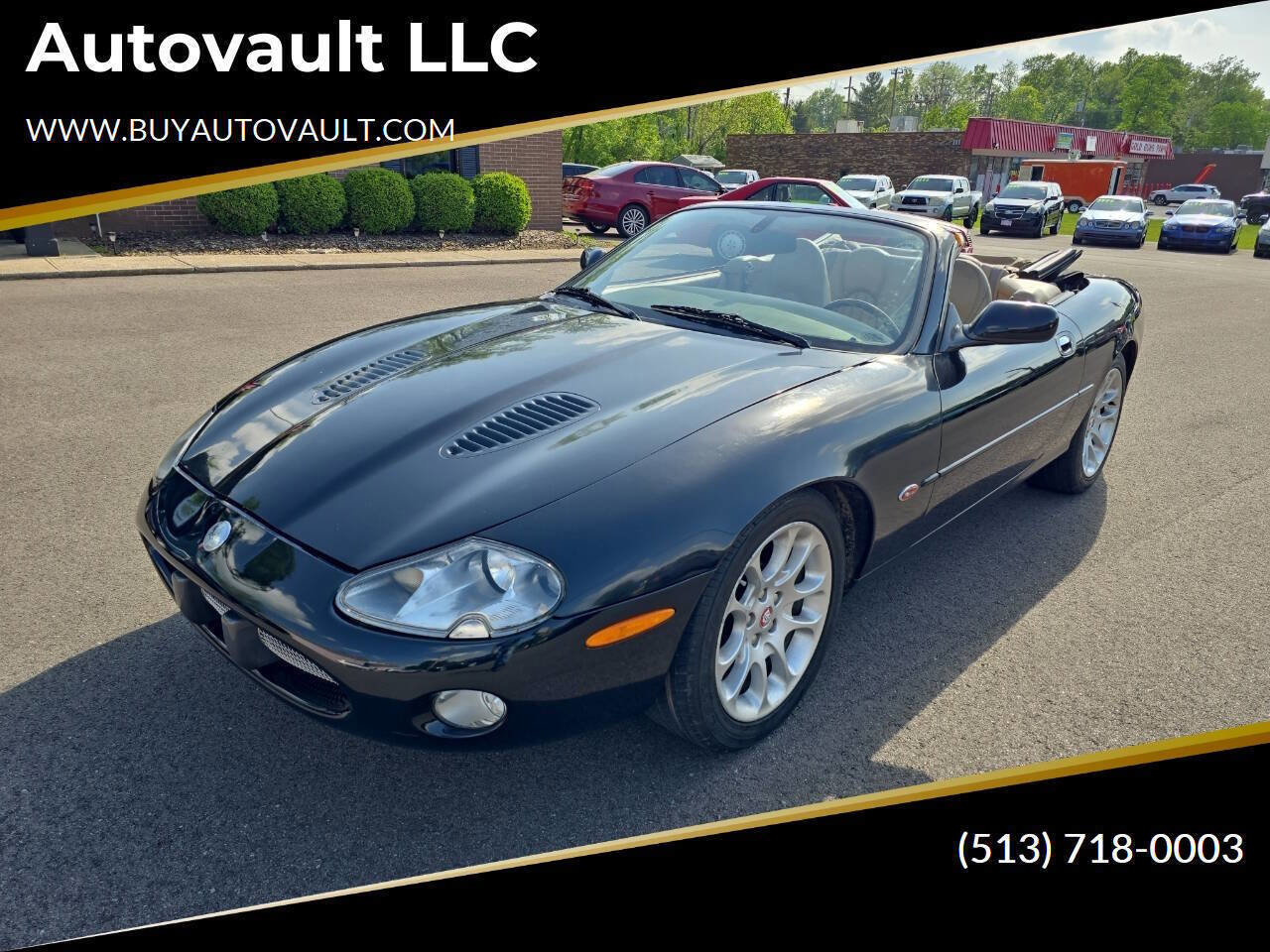 Used 2000 Jaguar XK8 Convertible image 1