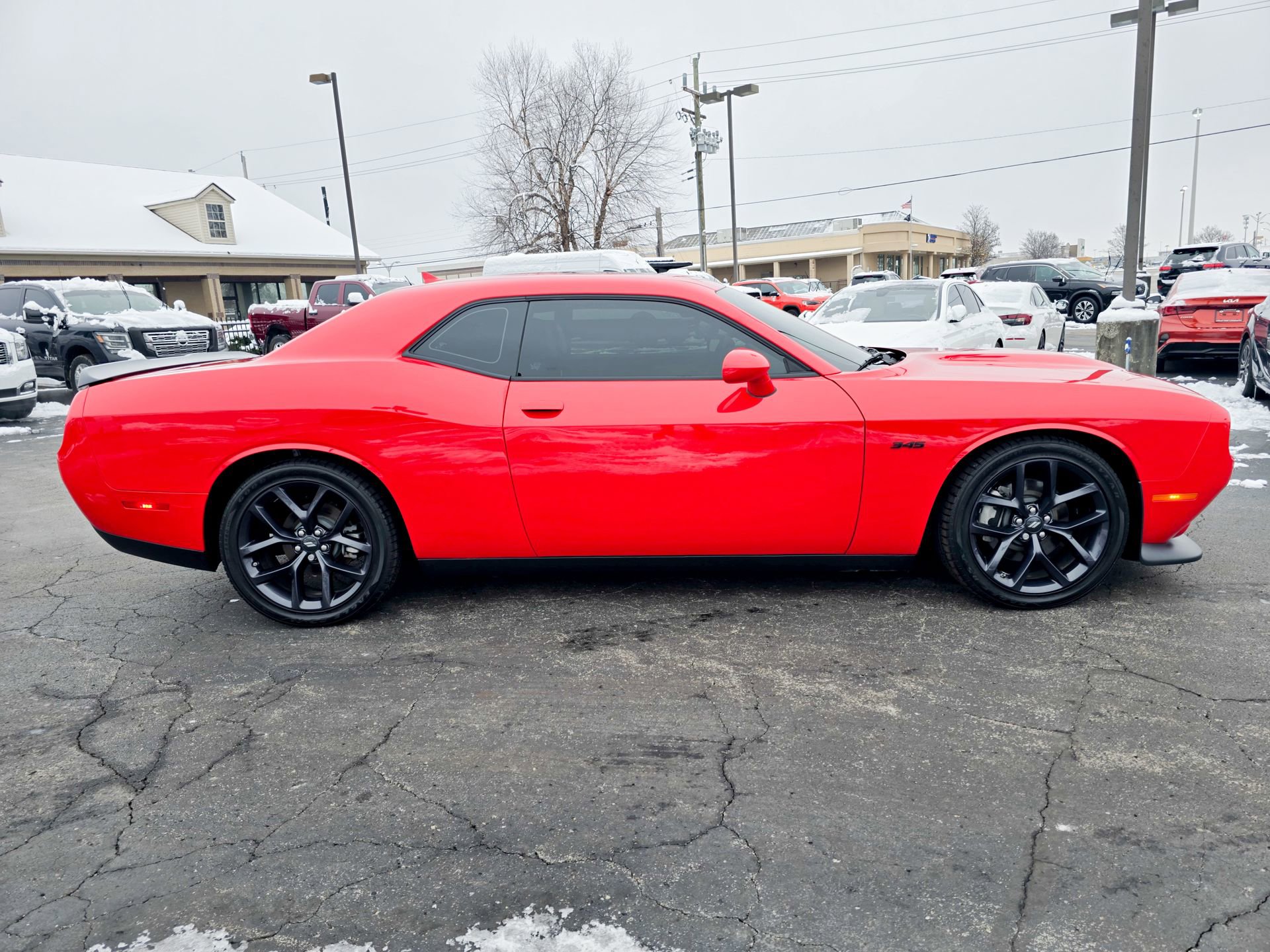 Used 2023 Dodge Challenger R/T w/ Plus Package image 16