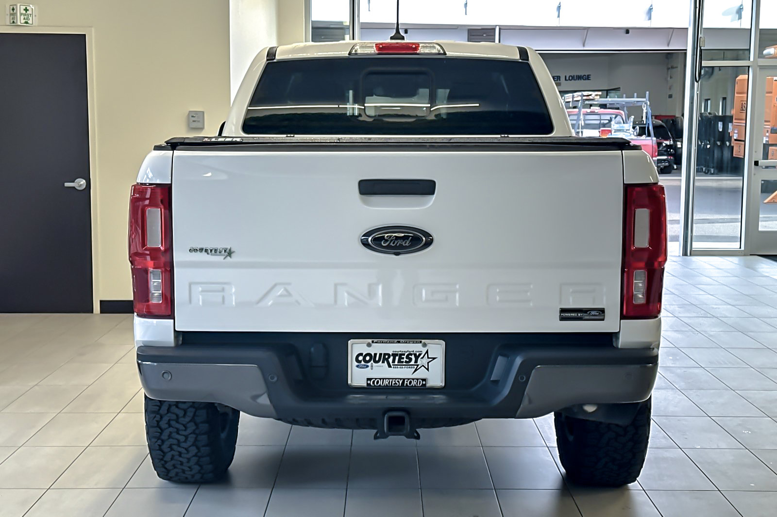 Used 2023 Ford Ranger Lariat w/ Tremor Off-Road Package AWD/4WD image 5
