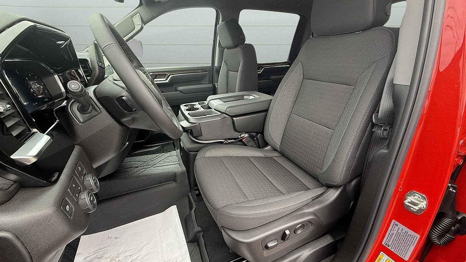 New 2026 Chevrolet Silverado 2500 LT AWD/4WD image 9