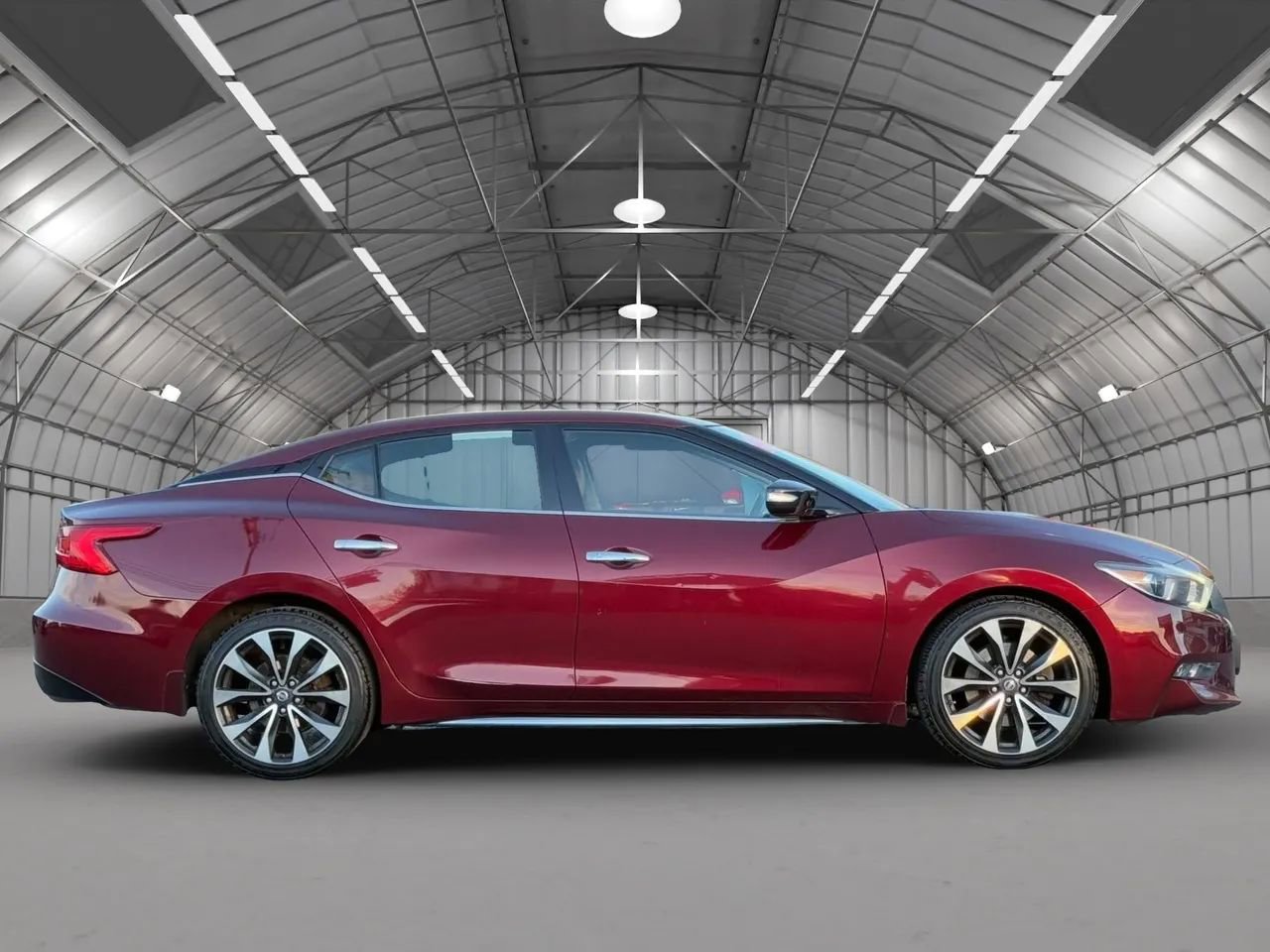 Used 2016 Nissan Maxima SR image 8