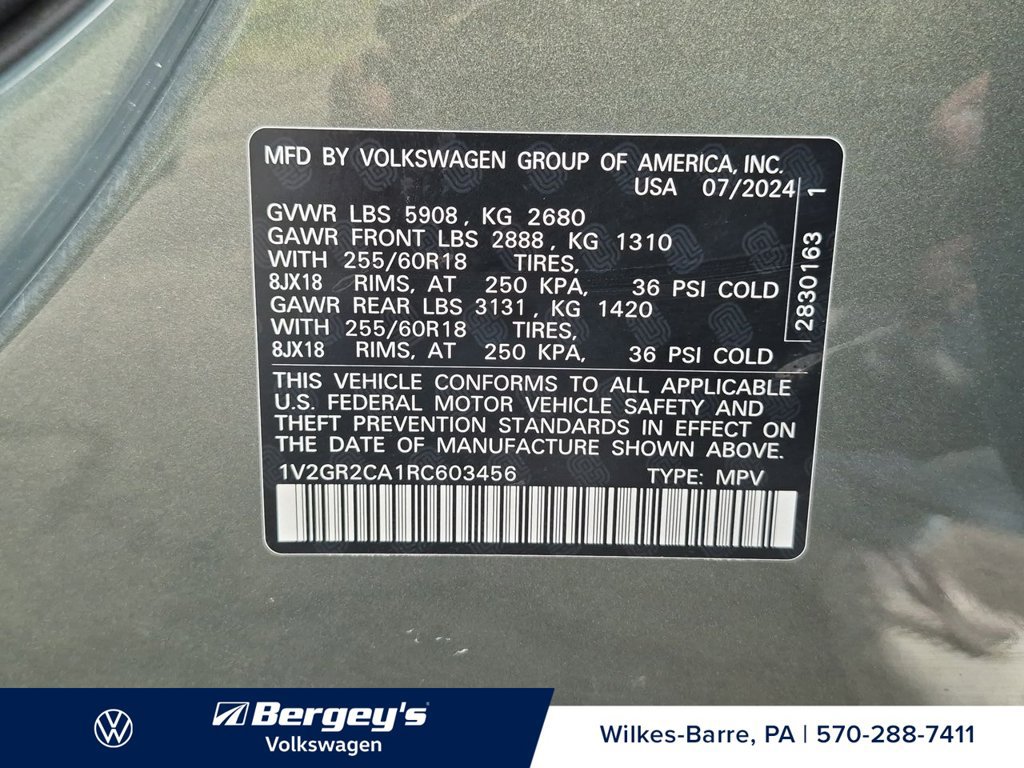 Used 2024 Volkswagen Atlas Peak Edition SEL AWD/4WD image 40
