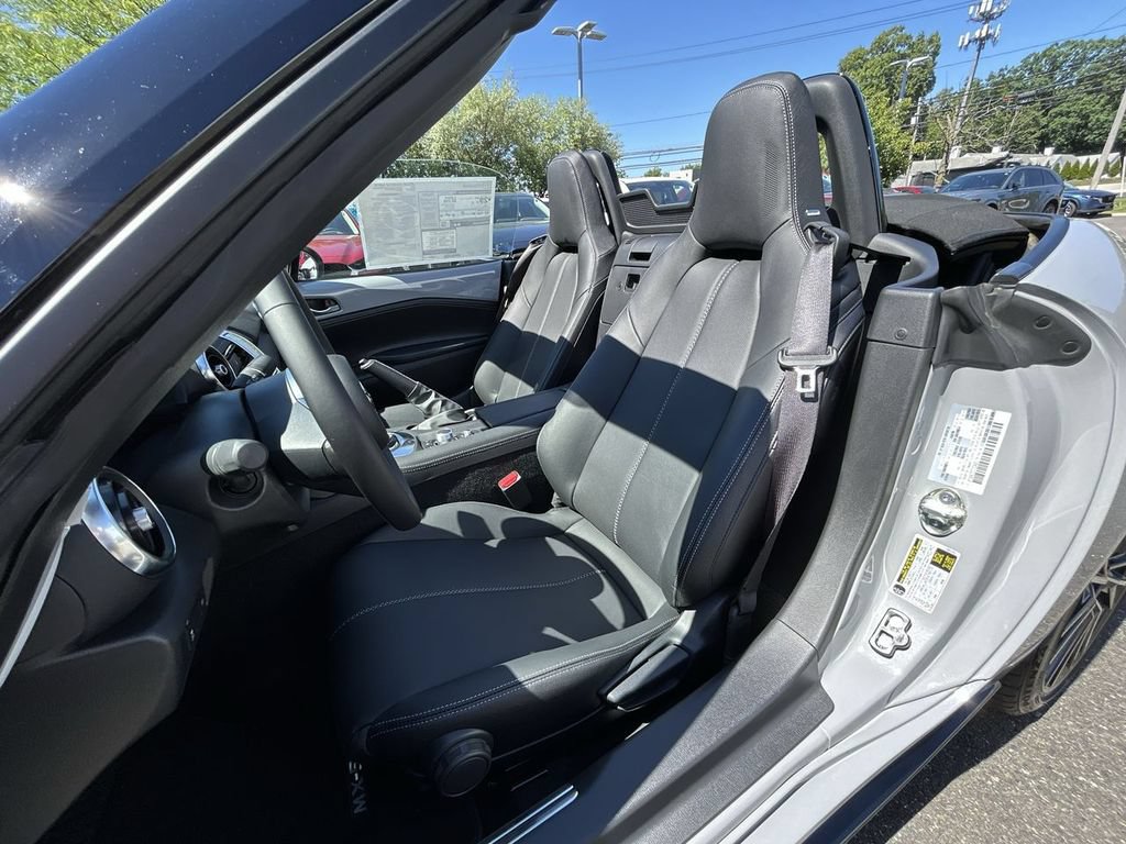 New 2026 MAZDA MX-5 Miata Grand Touring w/ Appearance Package RWD image 11