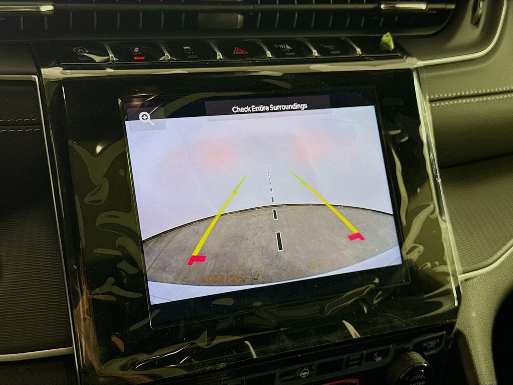 New 2025 Jeep Grand Cherokee Altitude image 43