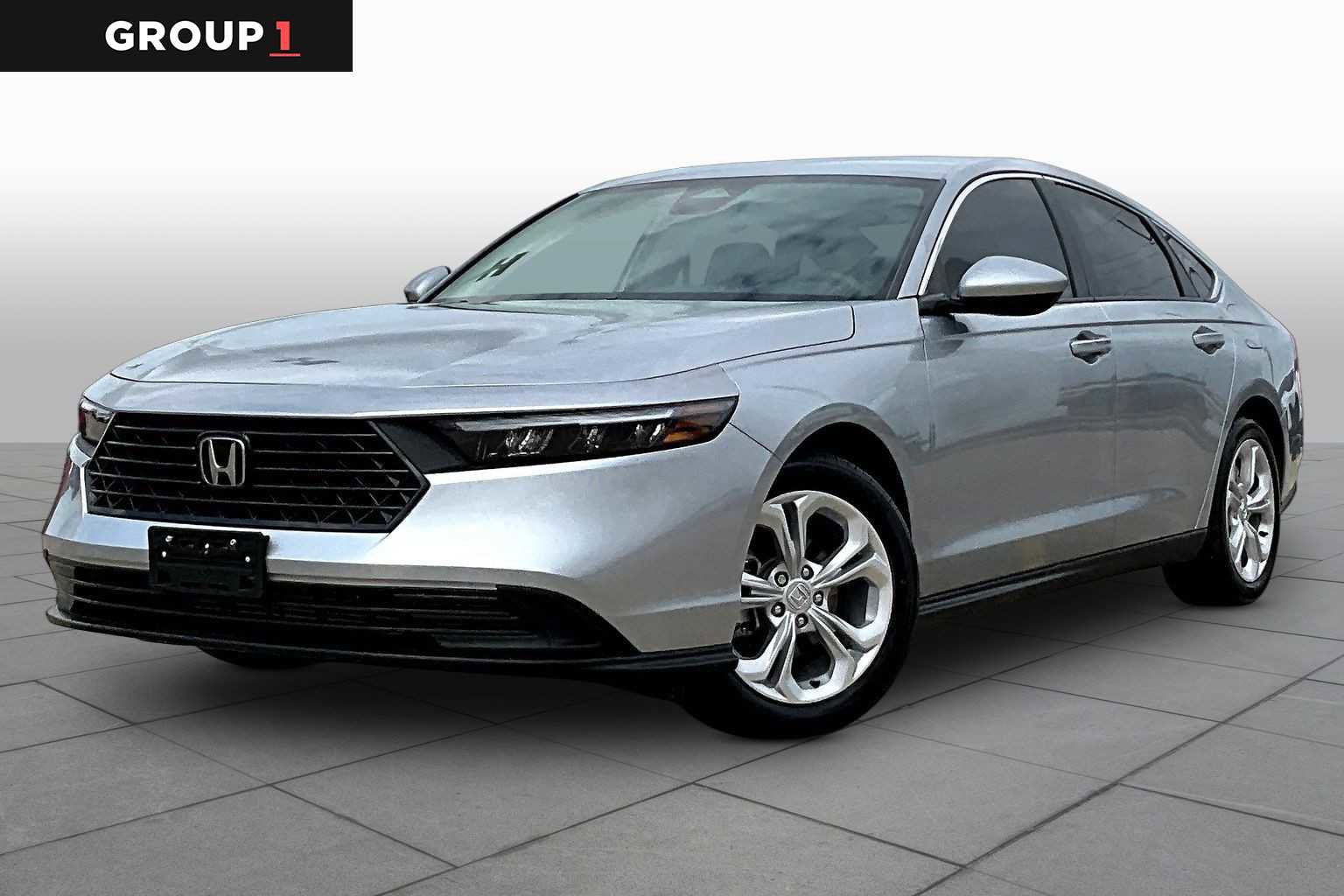 Used 2025 Honda Accord LX image 1