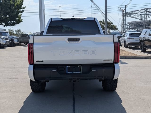 Used 2025 Toyota Tundra Limited AWD/4WD image 7