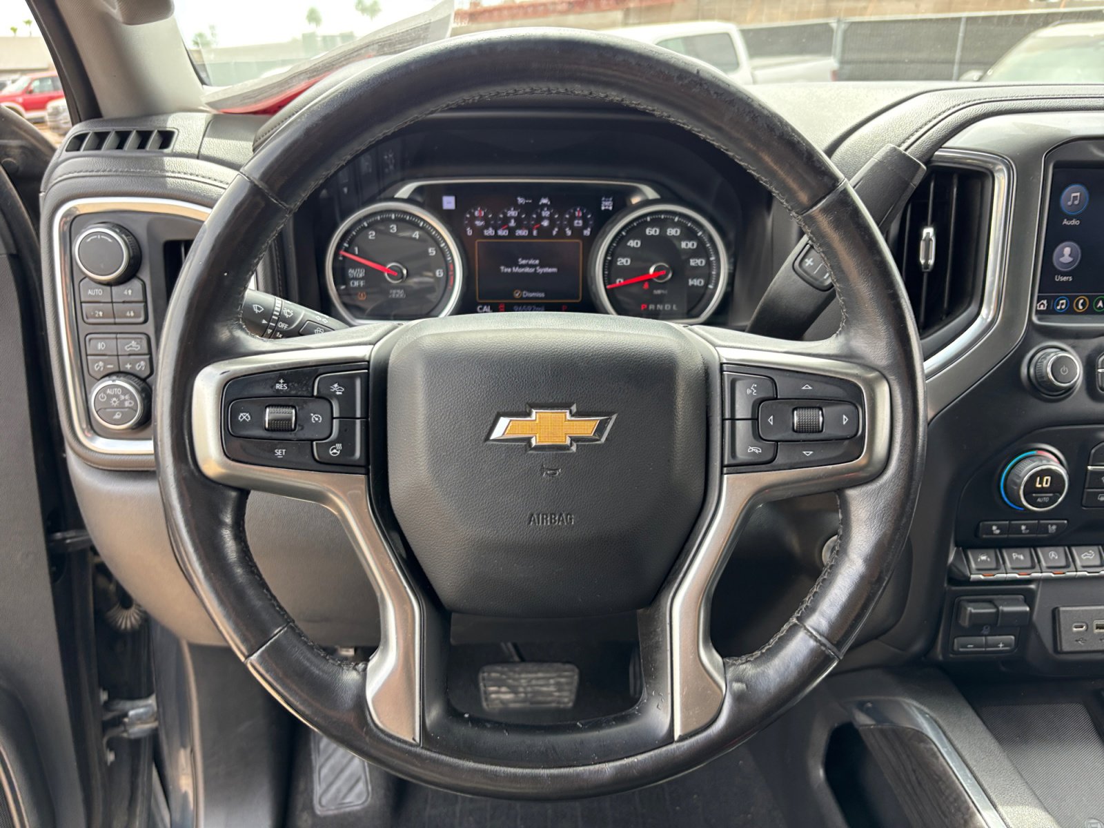 Used 2019 Chevrolet Silverado 1500 LTZ w/ LTZ Texas Edition AWD/4WD image 9