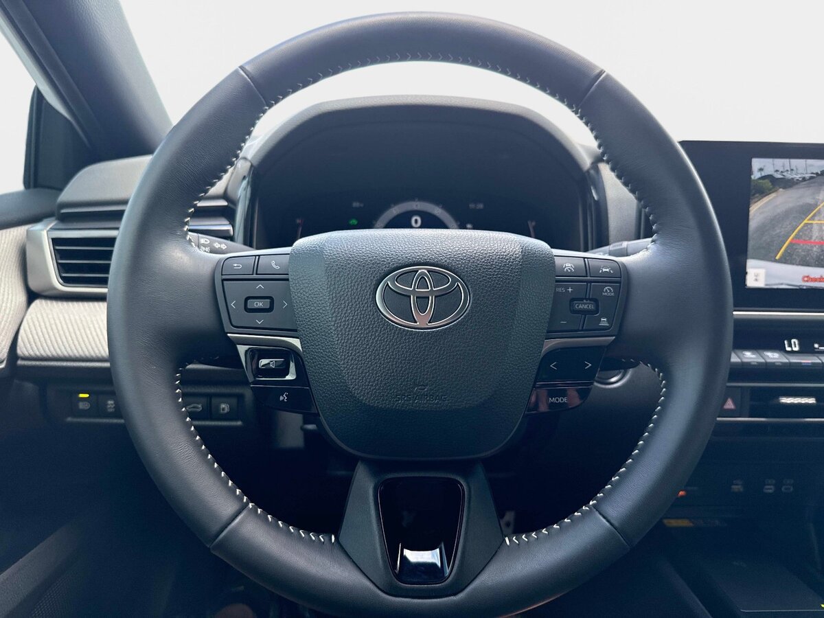 Used 2025 Toyota Camry SE w/ Multimedia Upgrade Package FWD image 26