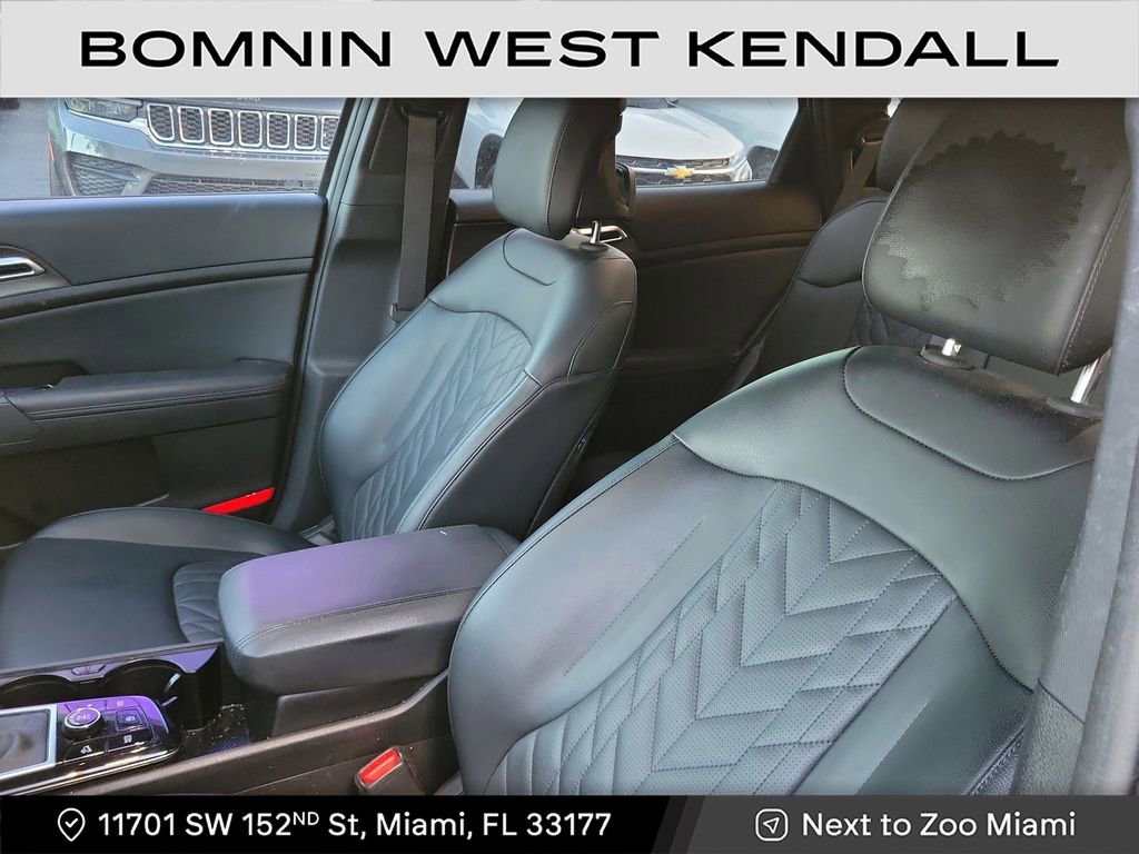 Used 2023 Kia Sportage X-Line w/ X-Line Premium Package image 9