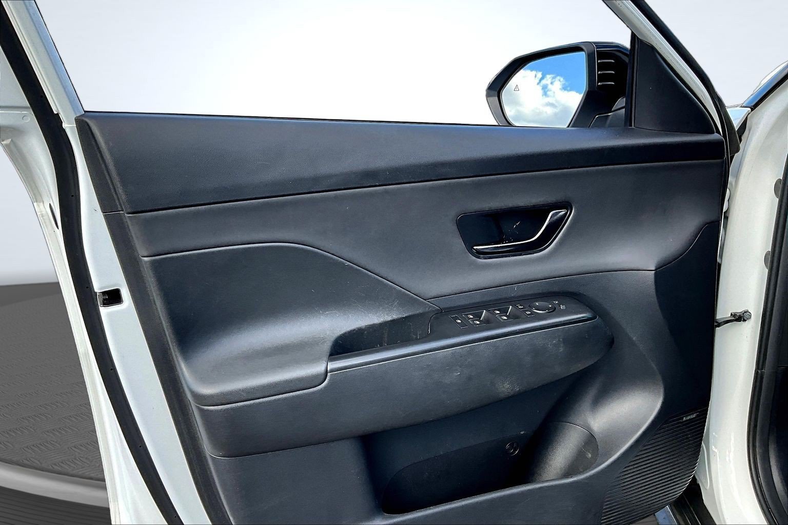 Used 2024 Hyundai Kona N Line FWD image 16