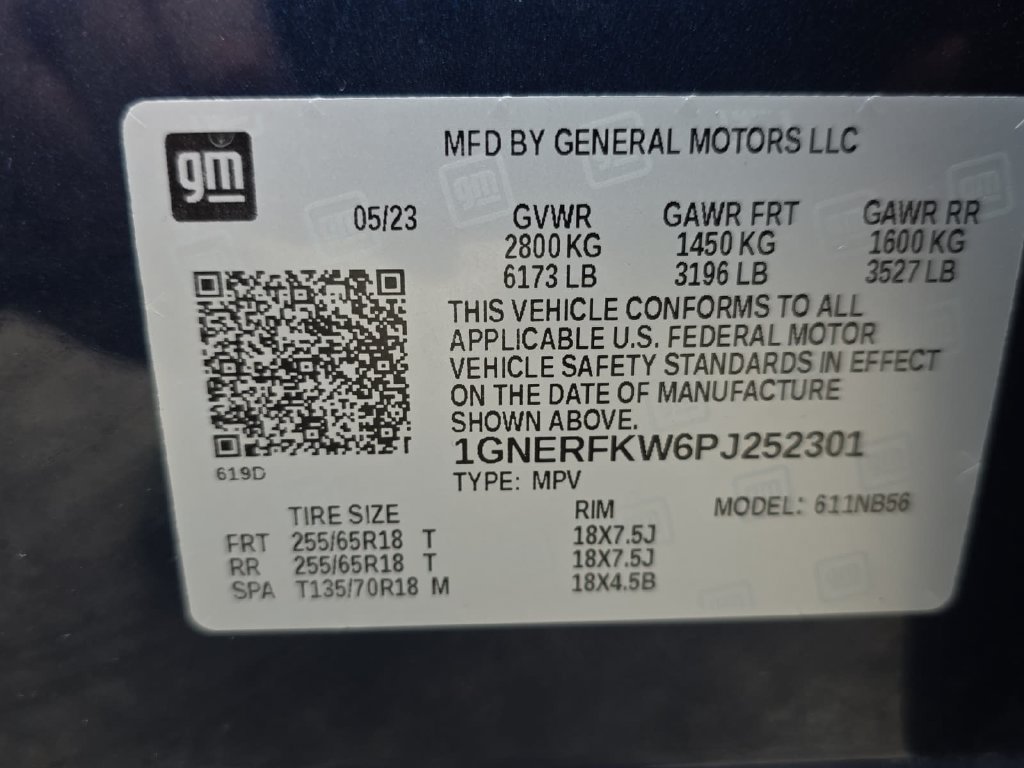 Used 2023 Chevrolet Traverse LS w/ Safety Package FWD image 33