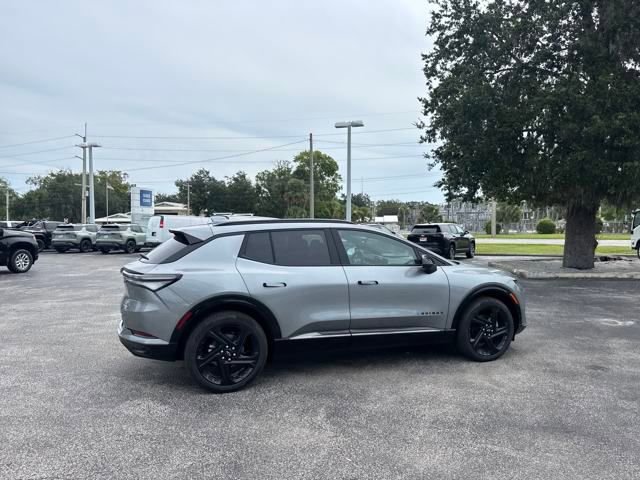 New 2025 Chevrolet Equinox EV RS w/ Active Safety Package 3 AWD/4WD image 16
