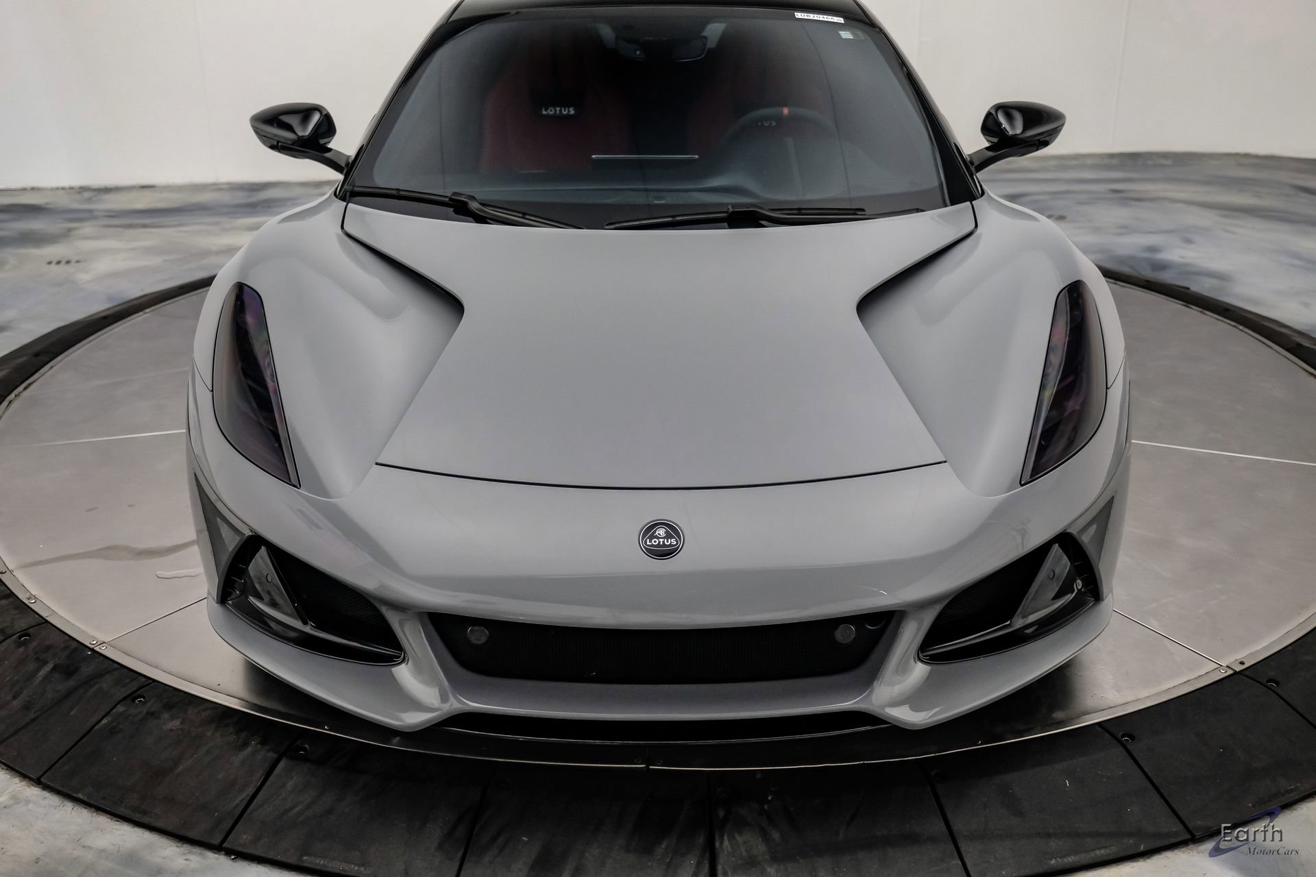 Used 2025 Lotus Emira RWD image 38