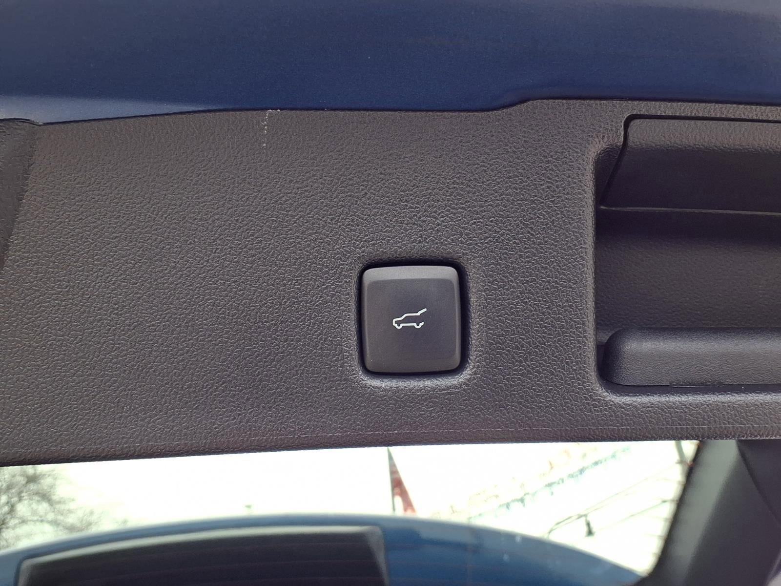 Used 2022 Ford Escape SE w/ Convenience Package image 20