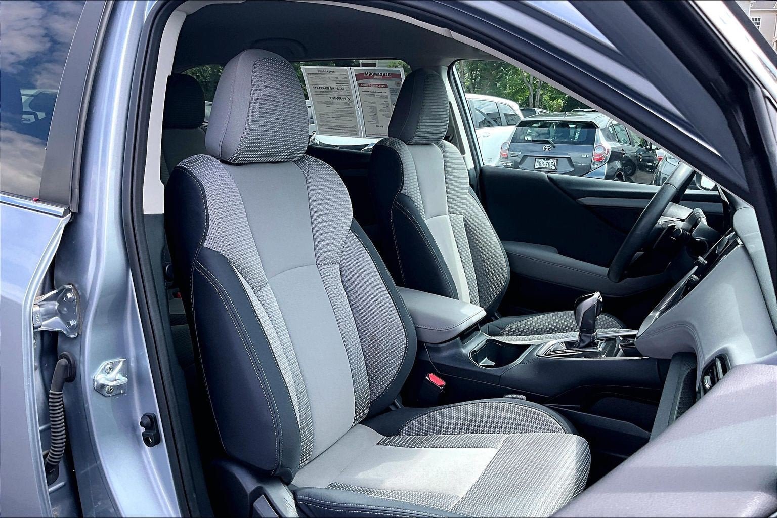 Used 2023 Subaru Outback Premium AWD/4WD image 7